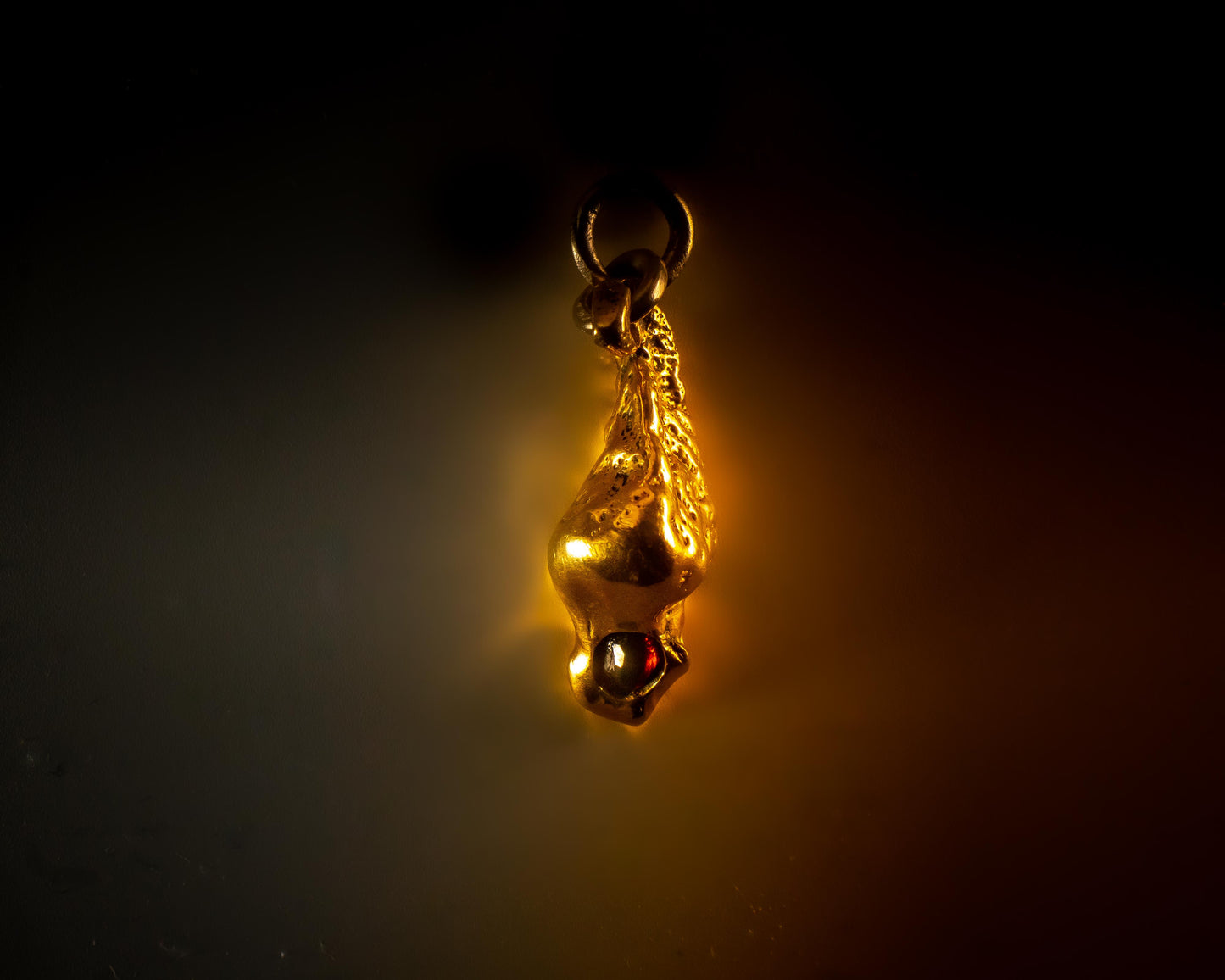 MURCHISONIA PENDANT