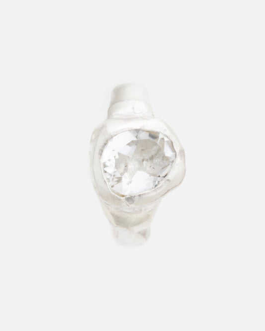 ATHYRIS PINKY RING - WHITE QUARTZ
