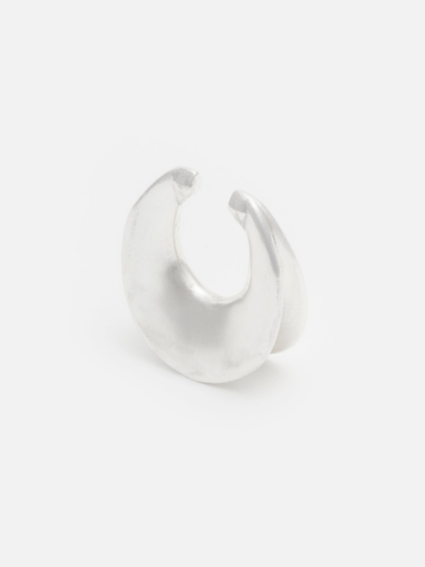 DOUBLE V EAR CUFF