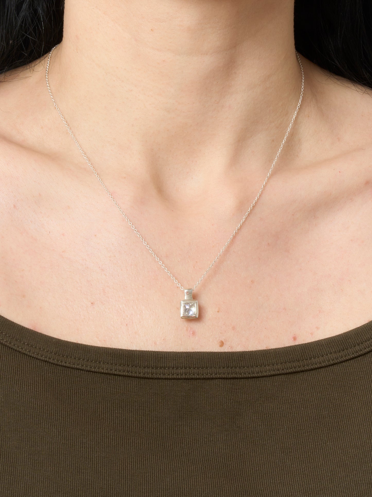 SEER PENDANT