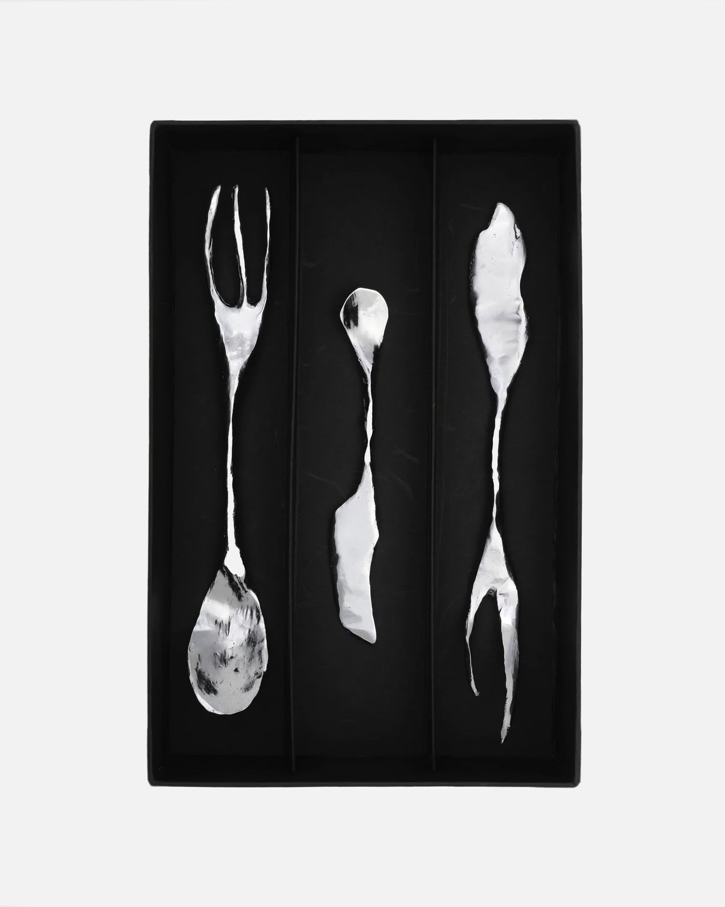 AMYGDALA CUTLERY SET